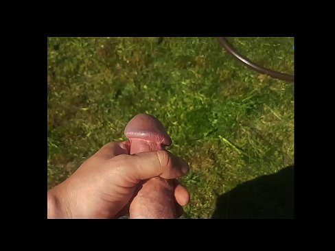 ❤️ A boazona se fode e se ejacula com um esguicho em um jardim de verão ️ Porno fodido em pt-br.xlxxporno.ru ☑
