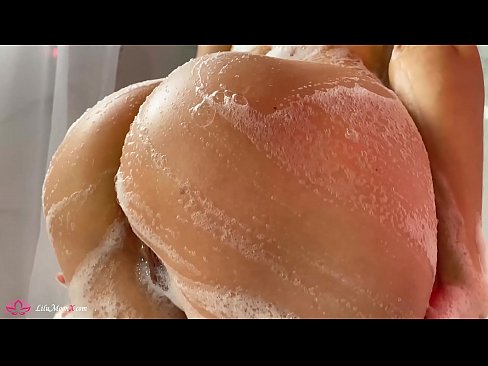 ❤️ Brunette Masturbates Pussy com Vibrador para Orgasmo Intenso no Chuveiro ️ Porno fodido em pt-br.xlxxporno.ru ☑